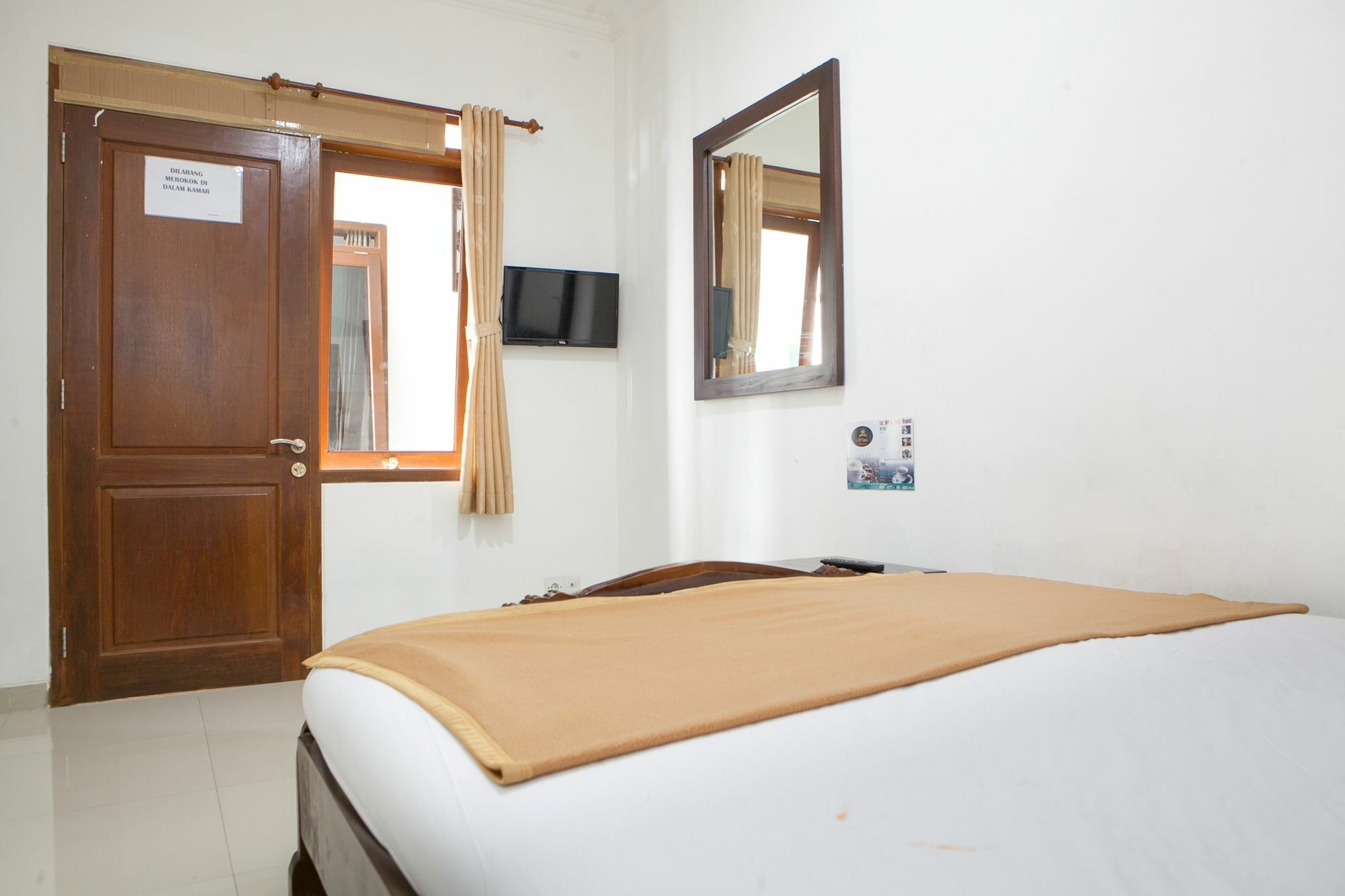 Hotel Reddoorz Near Tegalega Park Bandung Exterior foto